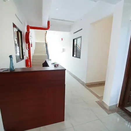 Cr Residence, Attingal Exterior photo