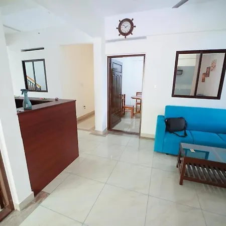 Cr Residence, Attingal Exterior photo